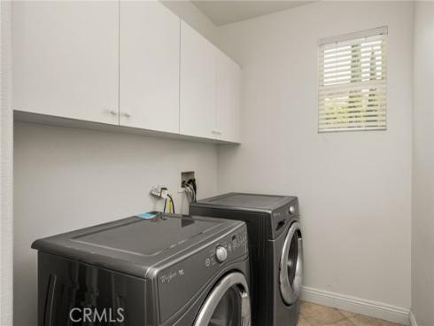 7565 E Crown Pkwy , Orange, CA