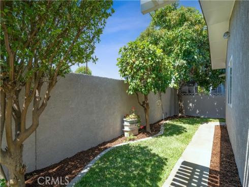 2003 W Willow   Avenue, Orange, CA