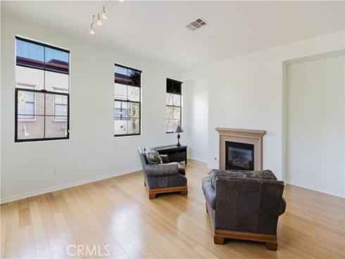 527 W Maple , Orange, CA