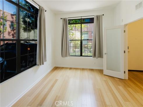 527 W Maple , Orange, CA