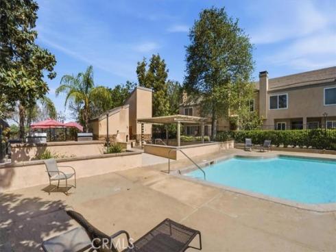 101 W Riverdale 9 , Orange, CA