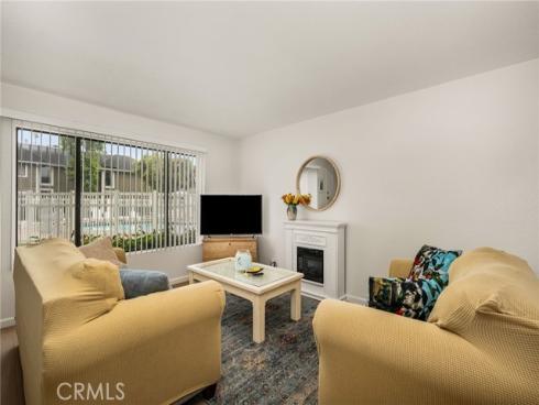 700 W Walnut 46 , Orange, CA