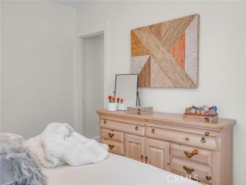 1058 E Almond , Orange, CA