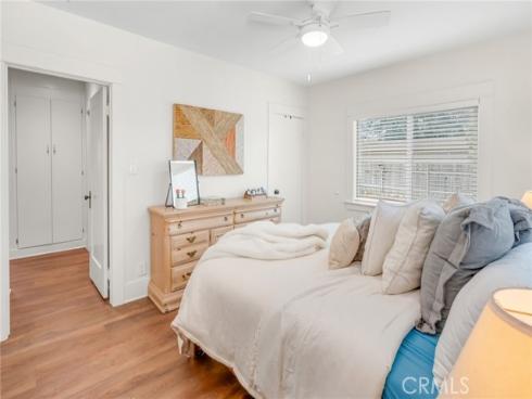 1058 E Almond , Orange, CA