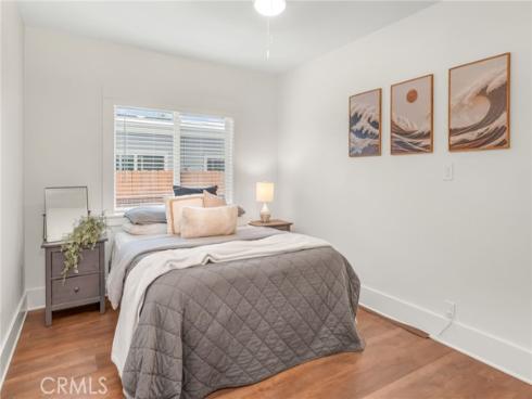 1058 E Almond , Orange, CA