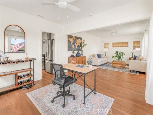 1058 E Almond , Orange, CA