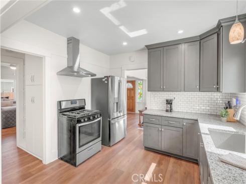 1058 E Almond , Orange, CA