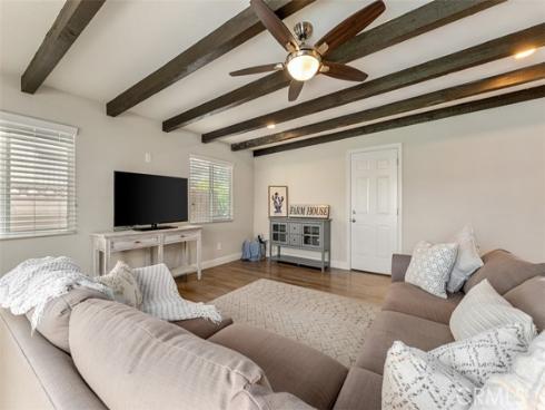1133 E Sycamore , Orange, CA