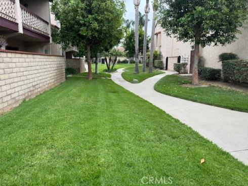 700 W La Veta G8 Avenue, Orange, CA