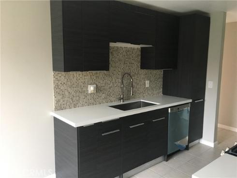 700 W La Veta G8 Avenue, Orange, CA