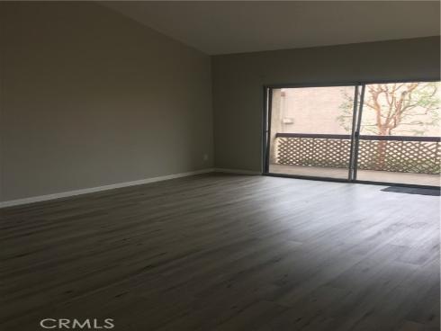 700 W La Veta G8 Avenue, Orange, CA