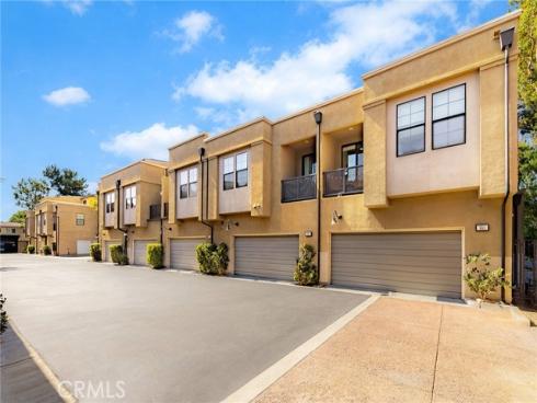 551 W Maple Ave  , Orange, CA