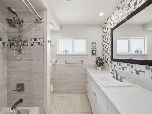 909 N Cleveland , Orange, CA