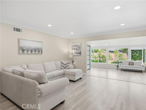 909 N Cleveland , Orange, CA
