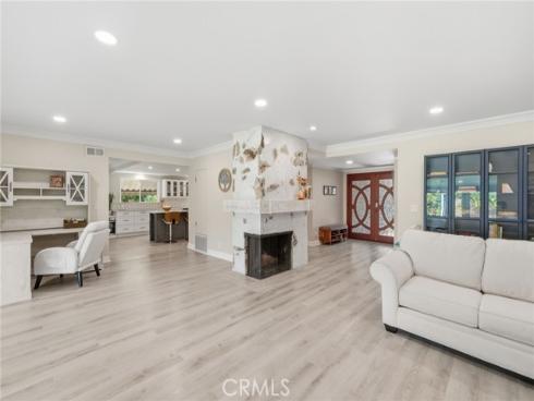 909 N Cleveland , Orange, CA