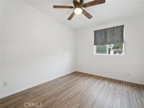 411 S Hewes St , Orange, CA