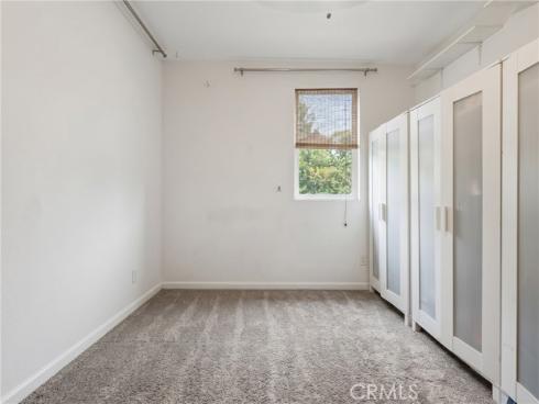 411 S Hewes St , Orange, CA
