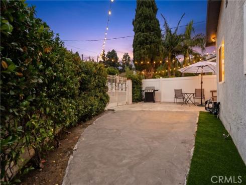 411 S Hewes St , Orange, CA