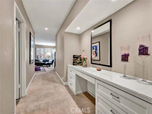 304 S Calle Baja , Orange, CA