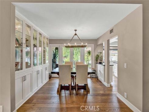 304 S Calle Baja , Orange, CA