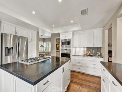 304 S Calle Baja , Orange, CA