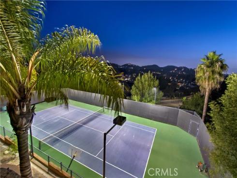 1658 N Hunters , Orange, CA