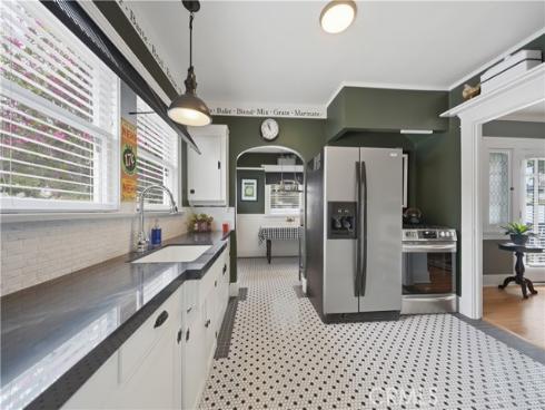 292 N Waverly , Orange, CA