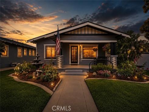 292 N Waverly  , Orange, CA
