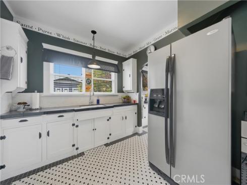 292 N Waverly , Orange, CA