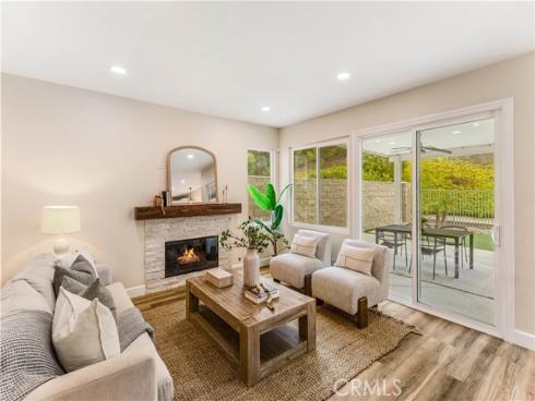 2688 N Bentley , Orange, CA
