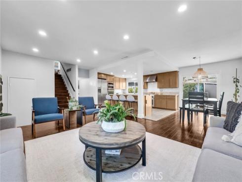 745 E Barkley Avenue, Orange, CA