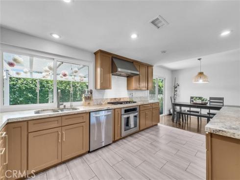745 E Barkley Avenue, Orange, CA