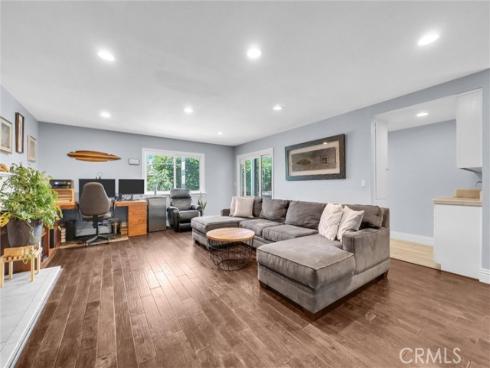 745 E Barkley Avenue, Orange, CA