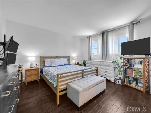 745 E Barkley Avenue, Orange, CA