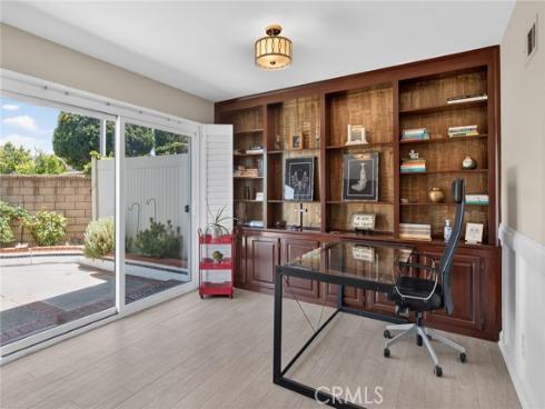 5041 E Almond 5 Avenue, Orange, CA