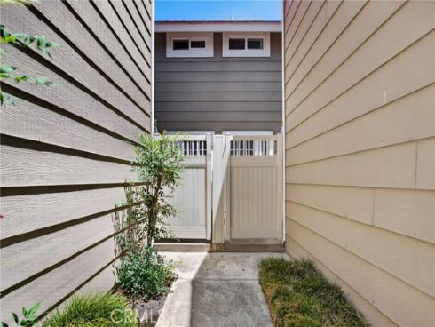 5041 E Almond 5 Avenue, Orange, CA
