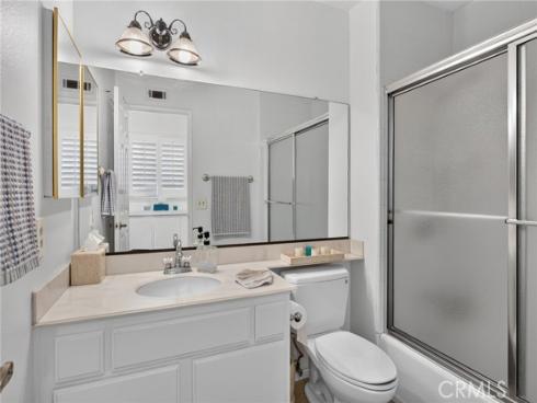 5041 E Almond 5 Avenue, Orange, CA