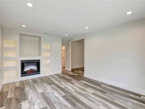 402 E Glendale Drive , Orange, CA