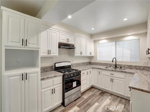 402 E Glendale Drive , Orange, CA