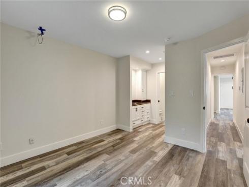 402 E Glendale Drive , Orange, CA