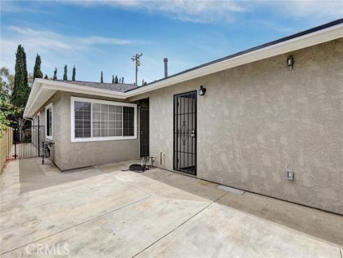 402 E Glendale Drive , Orange, CA
