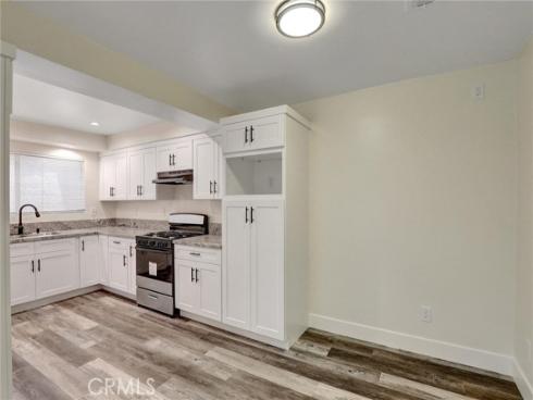 402 E Glendale Drive , Orange, CA