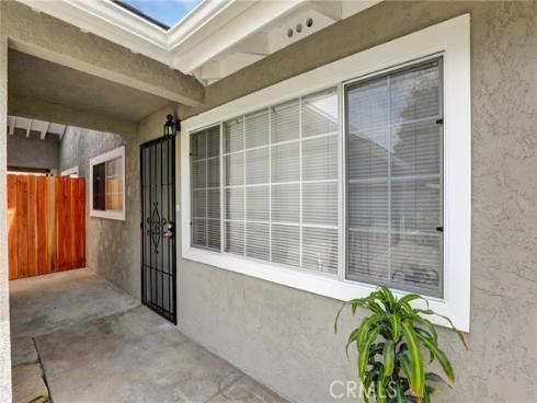 402 E Glendale Drive , Orange, CA