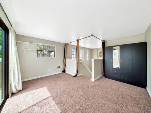 563 W Maple   Avenue, Orange, CA