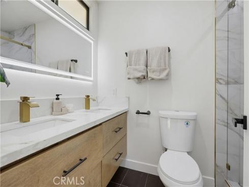 155 S Lincoln , Orange, CA
