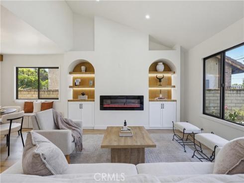 155 S Lincoln , Orange, CA