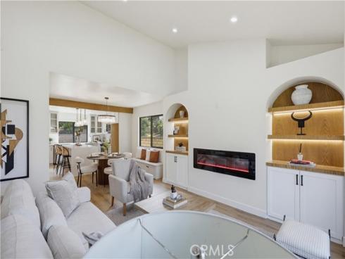 155 S Lincoln , Orange, CA