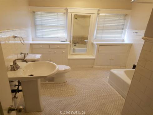 454 S Glassell , Orange, CA