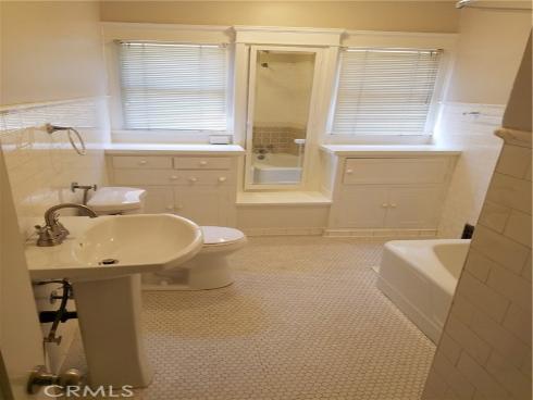 454 S Glassell , Orange, CA