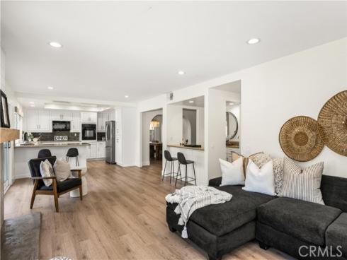 397 S Schug  , Orange, CA